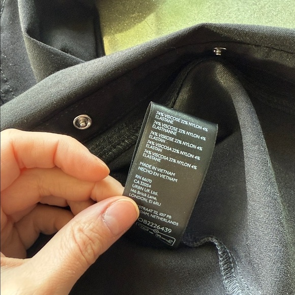 Silence + Noise Short Sleeve Snap Button Shirt - Picture 8 of 11